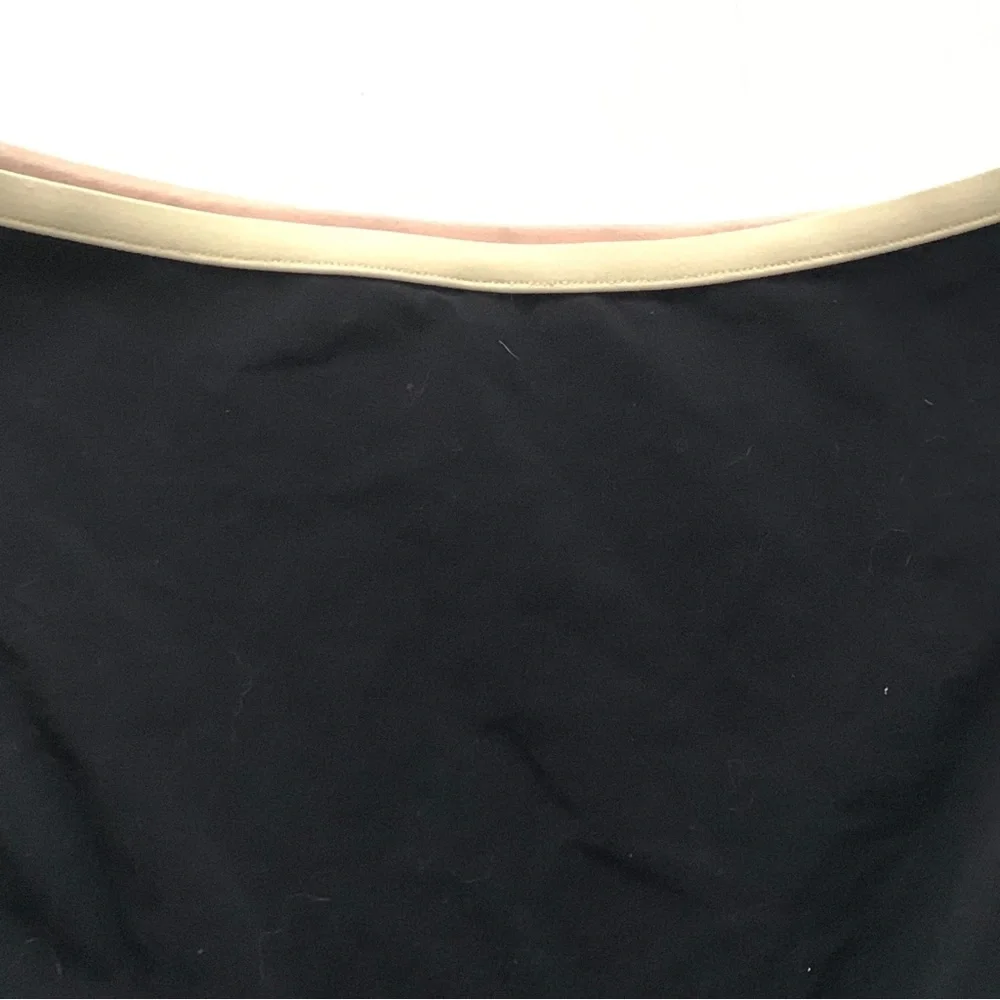 Victoria's Secret Classic Black Bikini Bottom with Pink Piping Size Small - Picture 4 of 15